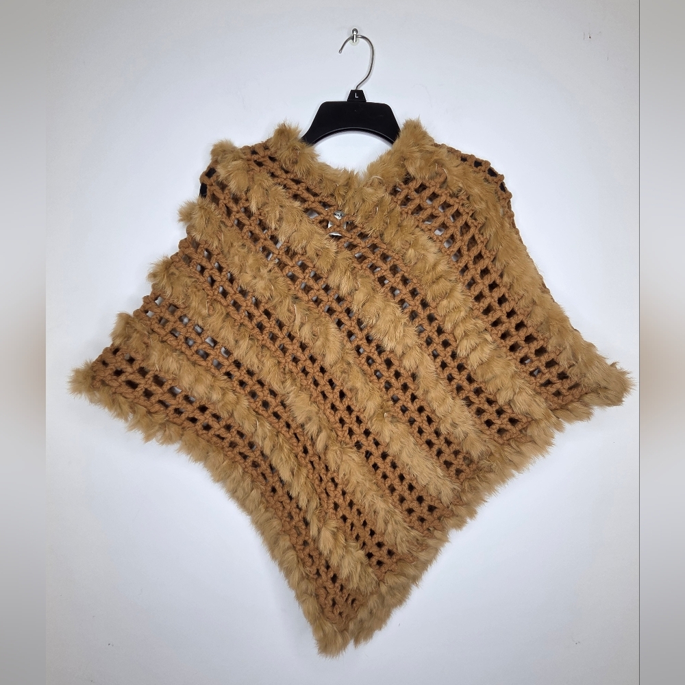Neiman Marcus Brown Ponchi Wool and Cashmere with Rabbit Fur Trim - Picture 9 of 9